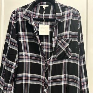 Long sleeve plaid shirt
